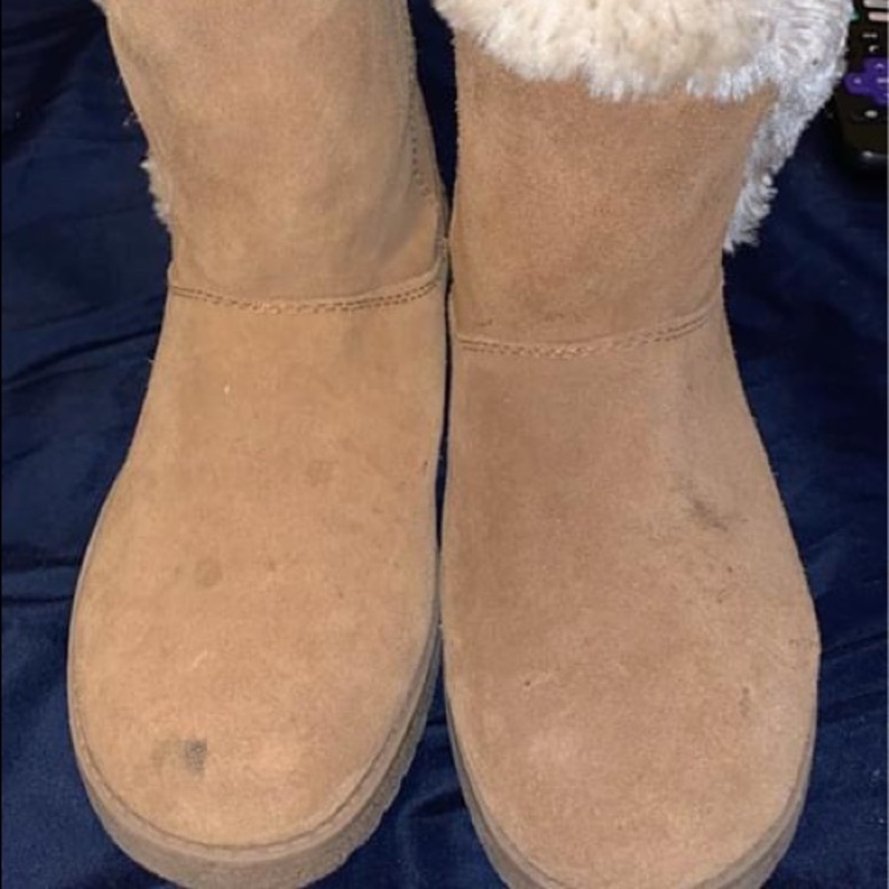 Winter boots